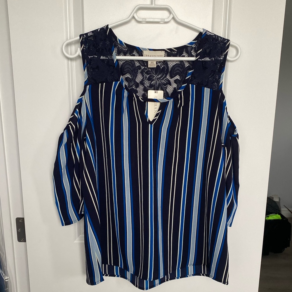 NWT Urbanology Striped Cold Shoulder Blouse